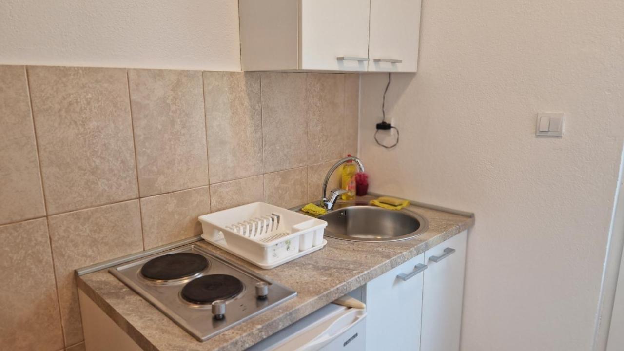Anastasija Apartment *